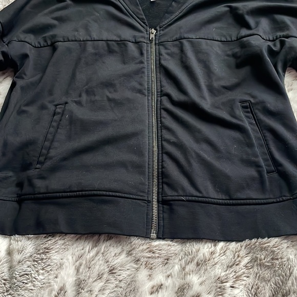 FABLETICS Zip Up Jacket - Picture 4 of 7